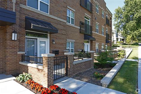 Residence at Discovery Square has rentals available ranging from 570-1000 sq ft. . Apartments for rent in rochester mn